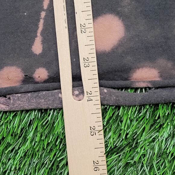 Guns-N-Roses Distressed Shirt Medium 20x24 Bleached Cropped - Picture 13 of 13